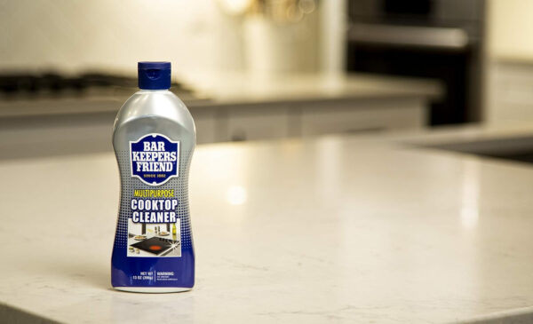 Bar Keepers Friend Cooktop Cleaner (2 x13 oz) Multipurpose Liquid Stovetop Cleanser - Safe for Use on Glass or Ceramic Cooking Surfaces, Copper, Brass, Chrome, and Stainless Steel & Porcelain Sinks